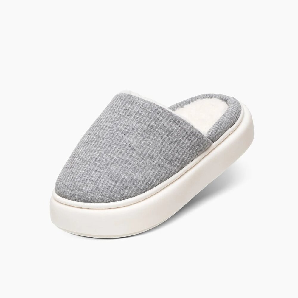 Brand new in package - Clouds Slides Slippers unisex - M 11.5-12 - W 9.5-10